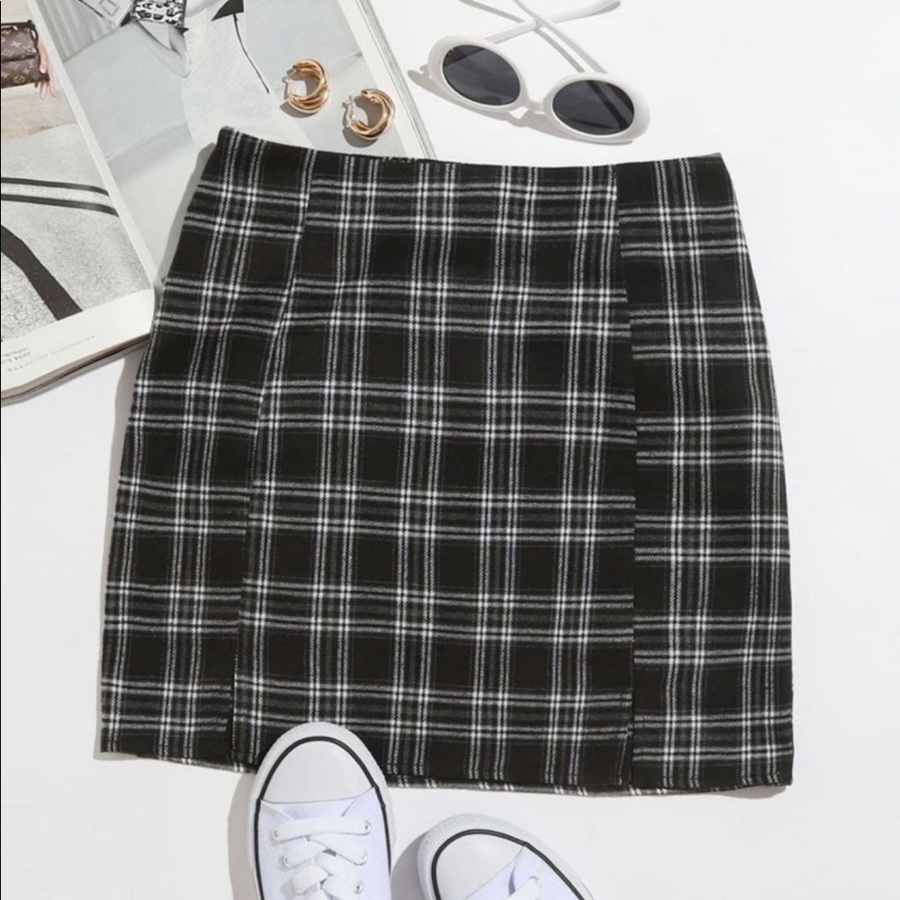 SOLD - M-Slit Tartan Mini Skirt